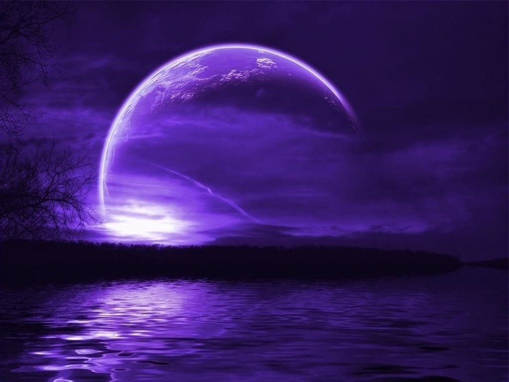 Luna viola sull'acqua, 1024x768 HD, PC