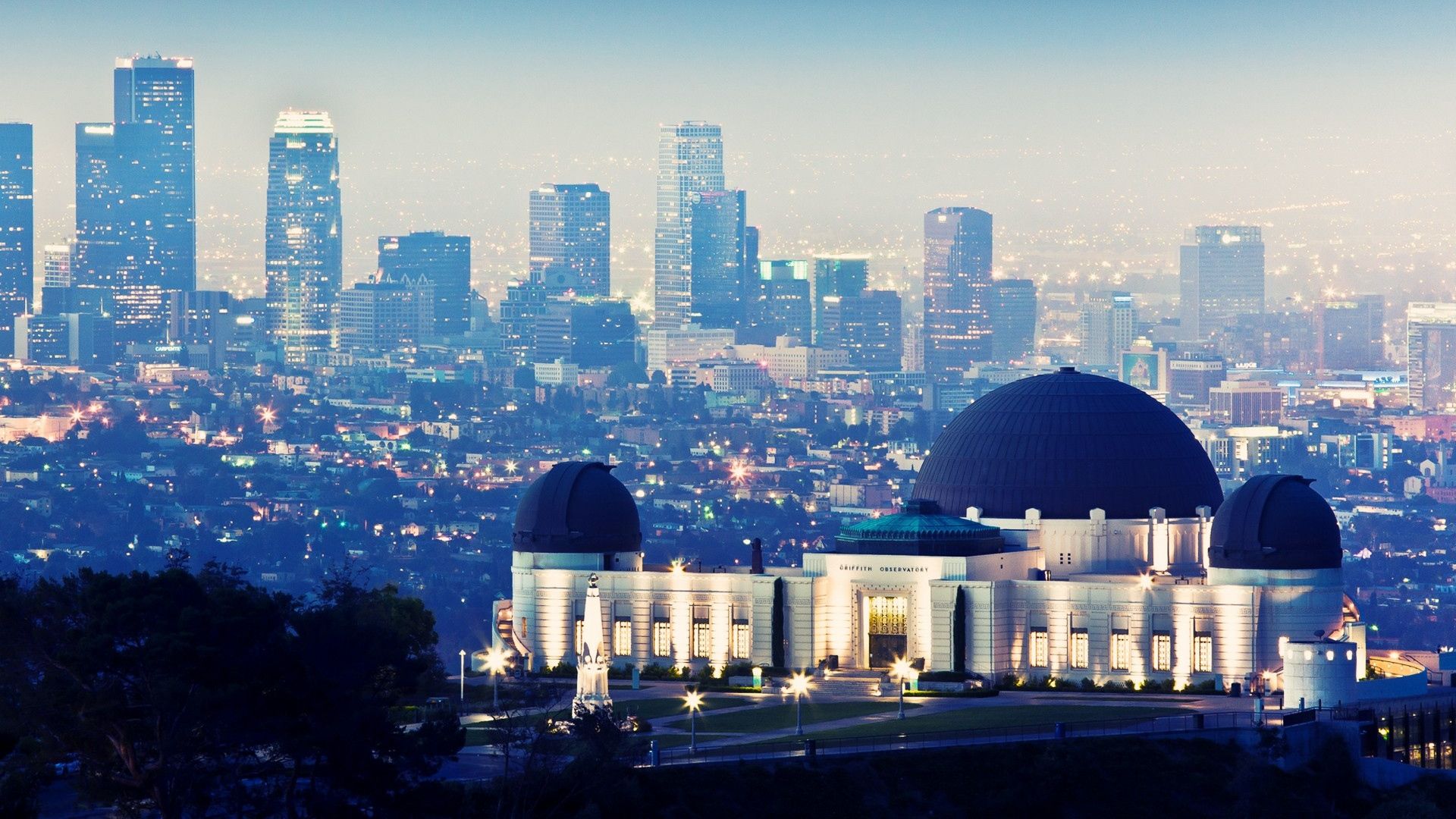 Los Angeles skyline con luna, 2560x1600 WQXGA, PC