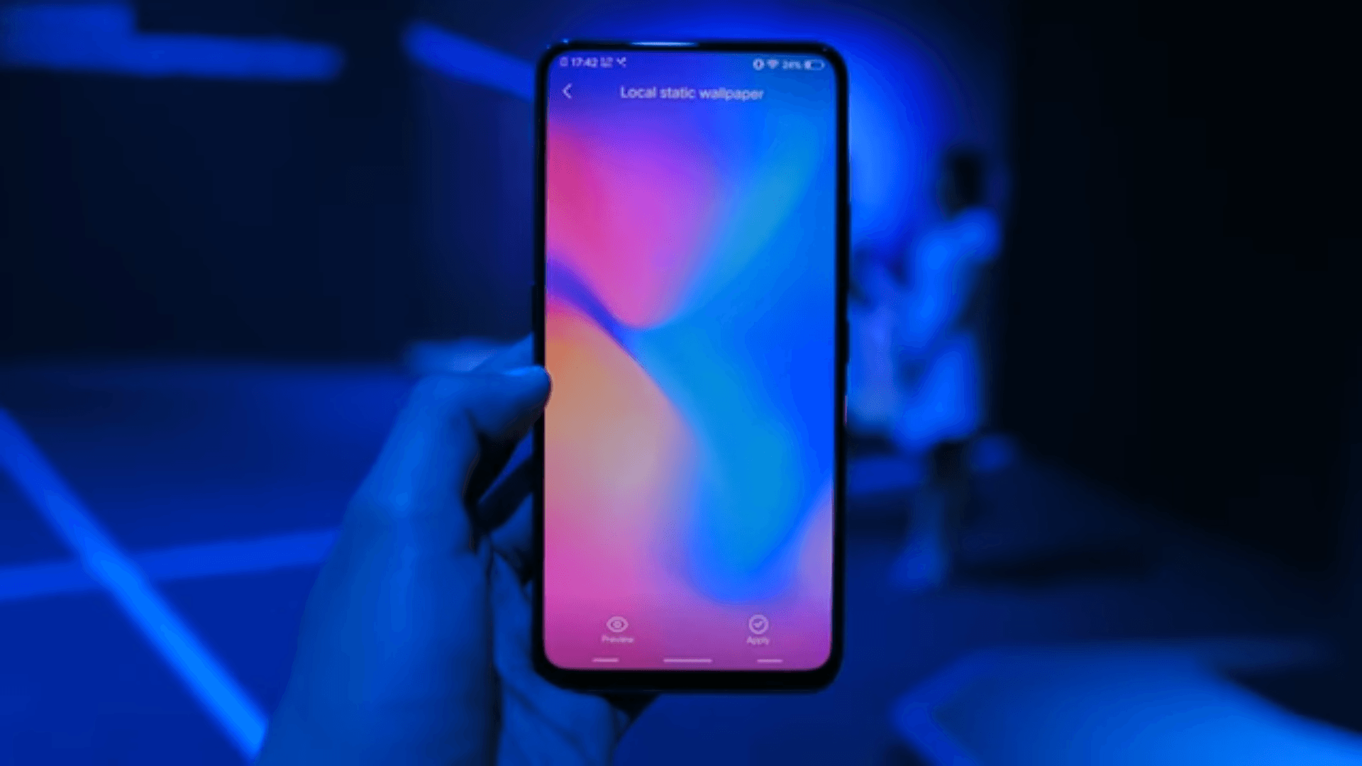 Smartphone Vivo schermo colorato, 1920x1080 Full HD, Laptop