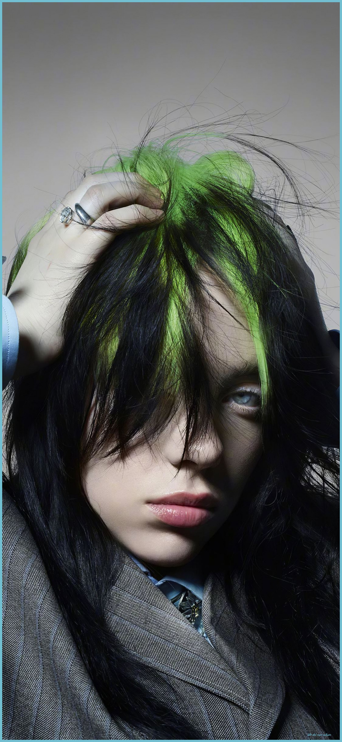 Billie Eilish capelli verdi neri, cantante pop, 1091x2362 Verticale, Telefono