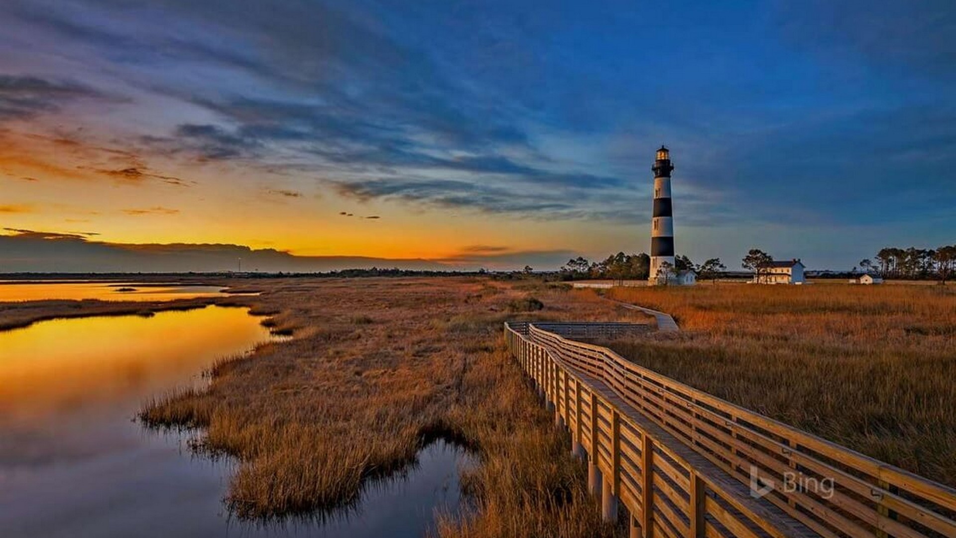 Faro al tramonto sulla palude, 1920x1080 Full HD 1080p, Desktop