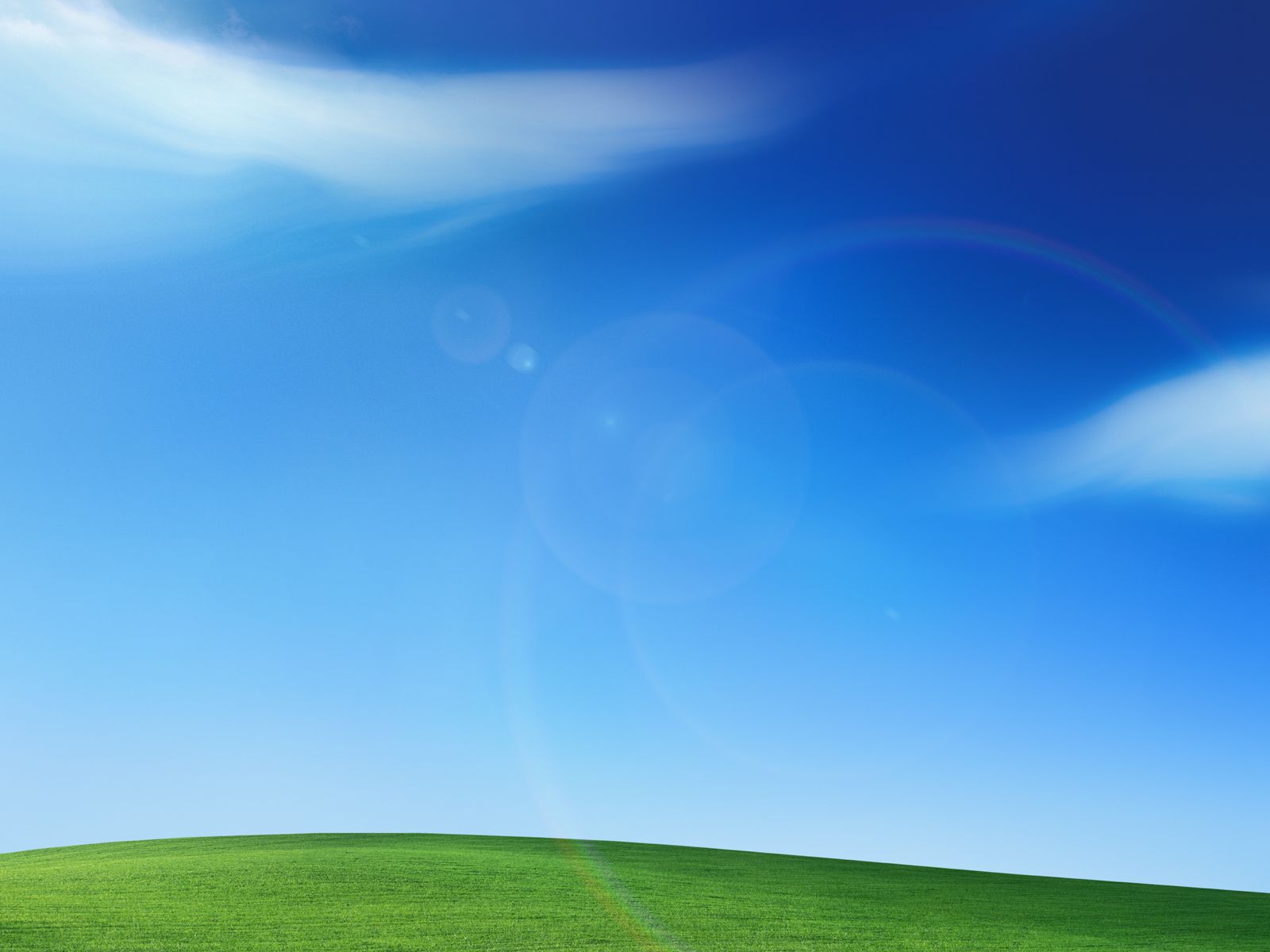 Collina verde e cielo blu, 1600x1200 900p, PC