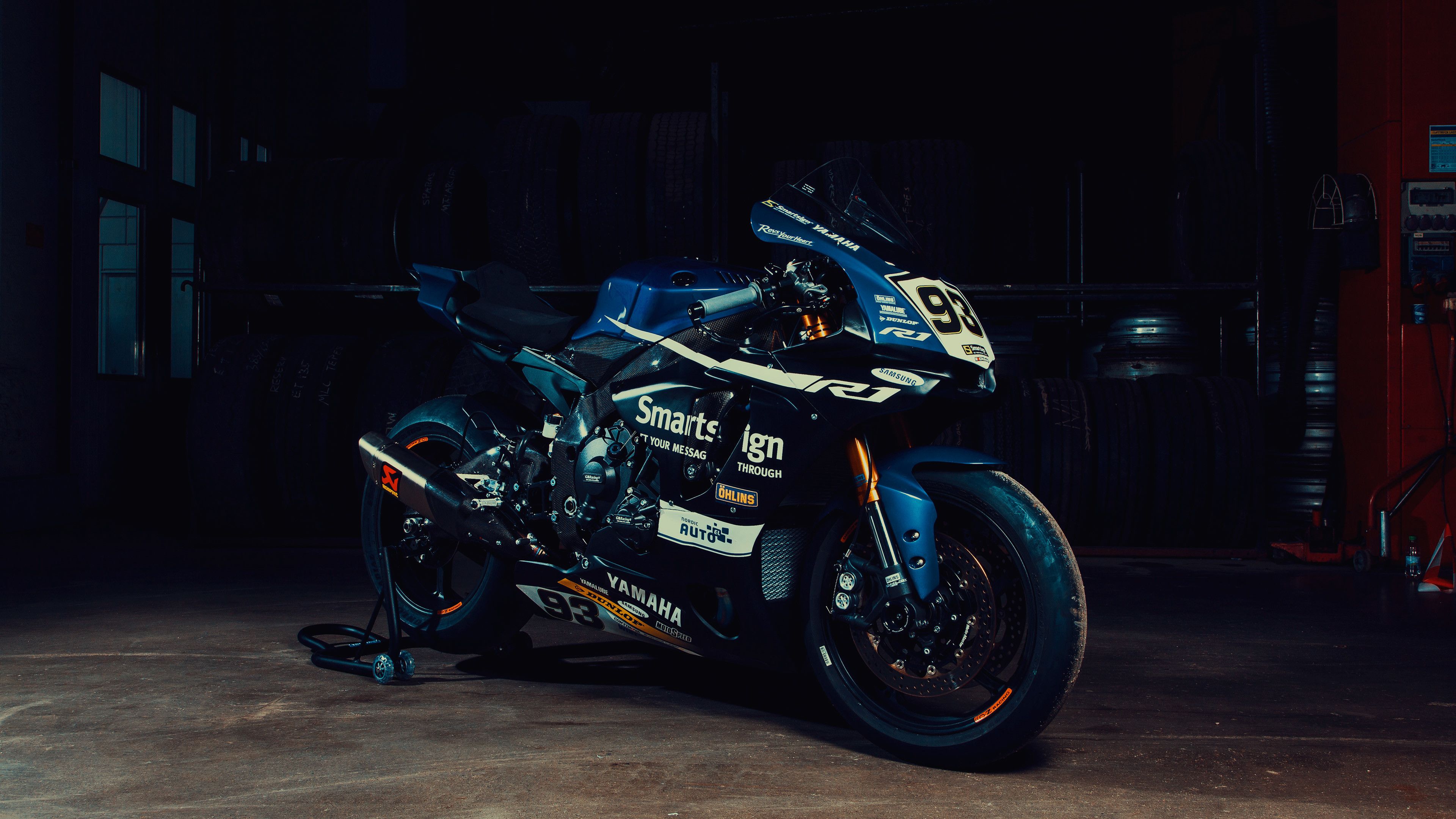 Moto sportiva Yamaha R1 blu, 3840x2160 4K, PC Desktop