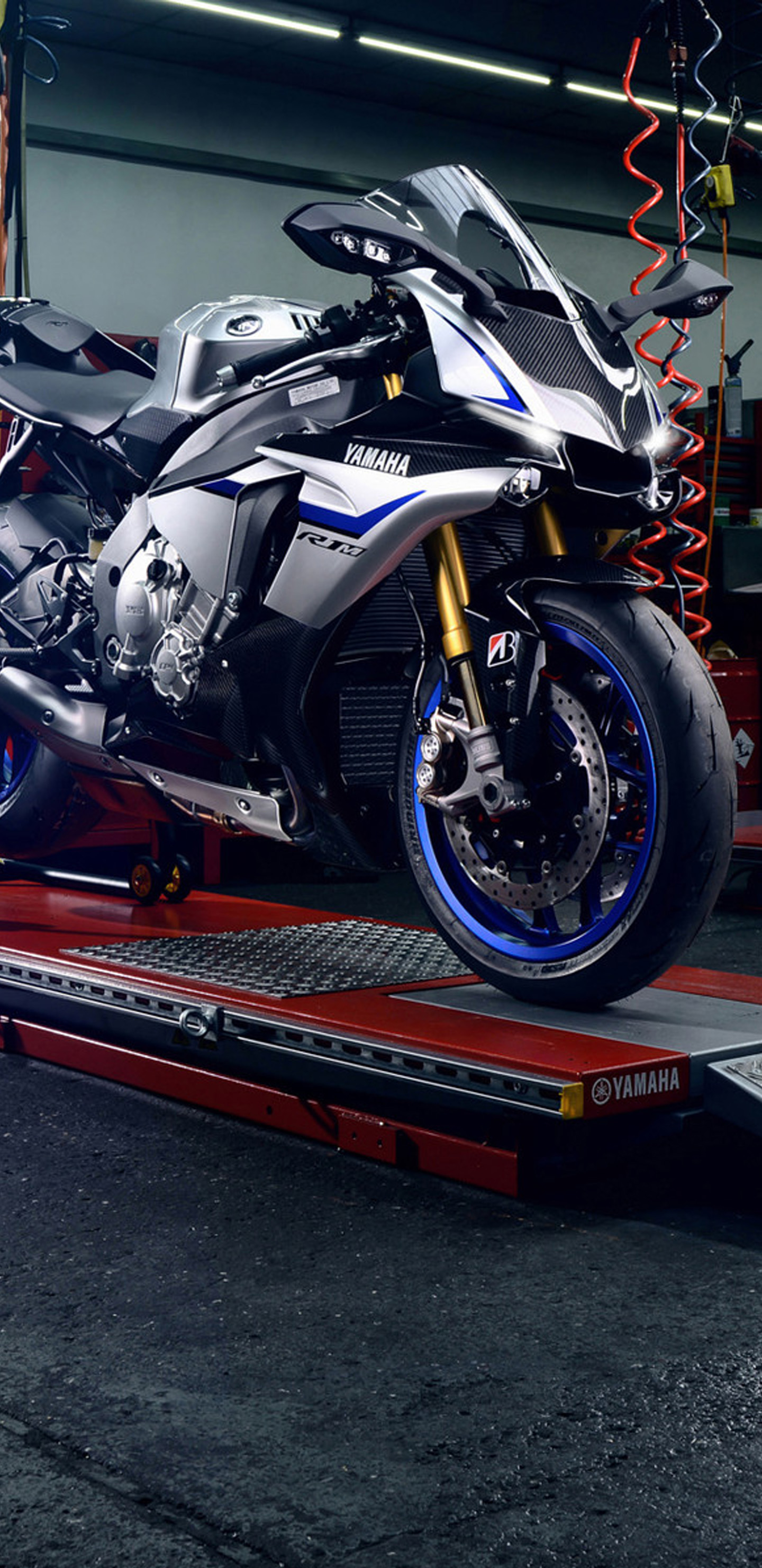 Moto sportiva Yamaha R1m, 1440x2960 Verticale, Telefono