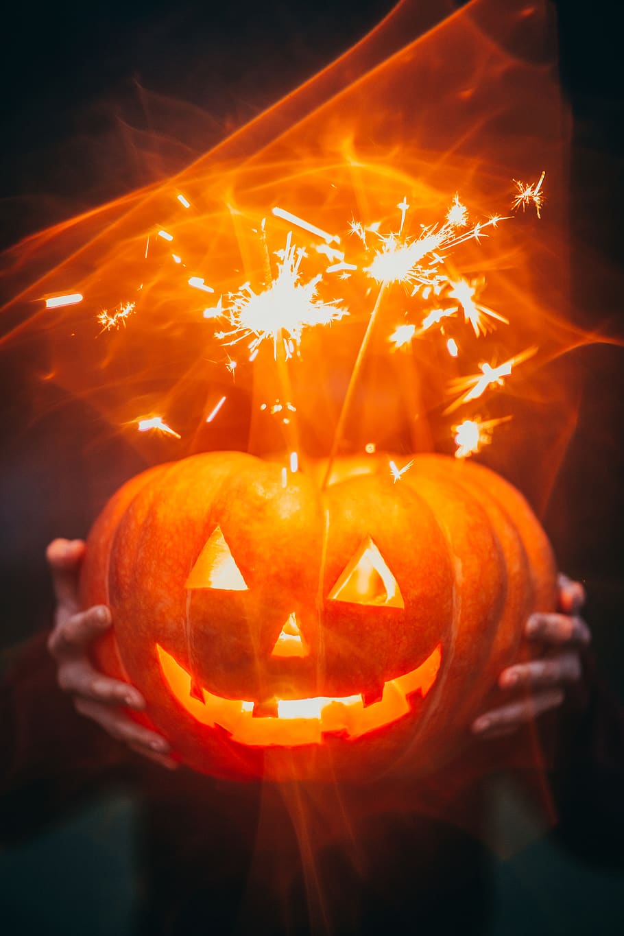 Zucca Halloween con luci scintillanti, 910x1365 Full HD Verticale, Smartphone