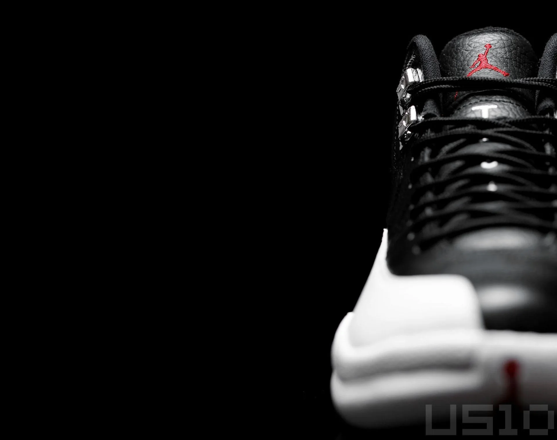 Sneaker Air Jordan 12 nera, 2024x1599 2K, iMac