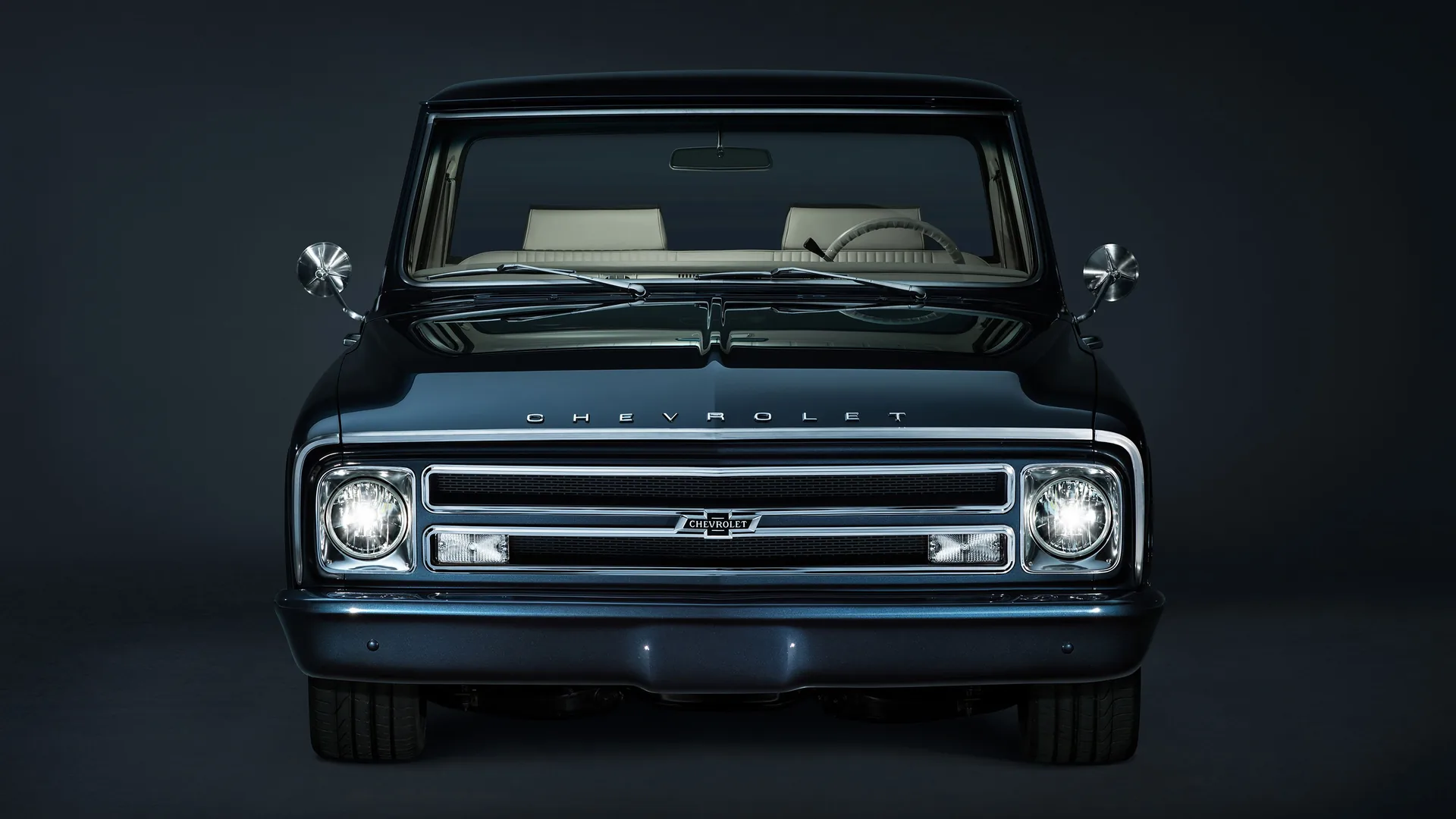 Chevy C10 pickup nero, 3600x2025 2K, Monitor Gaming