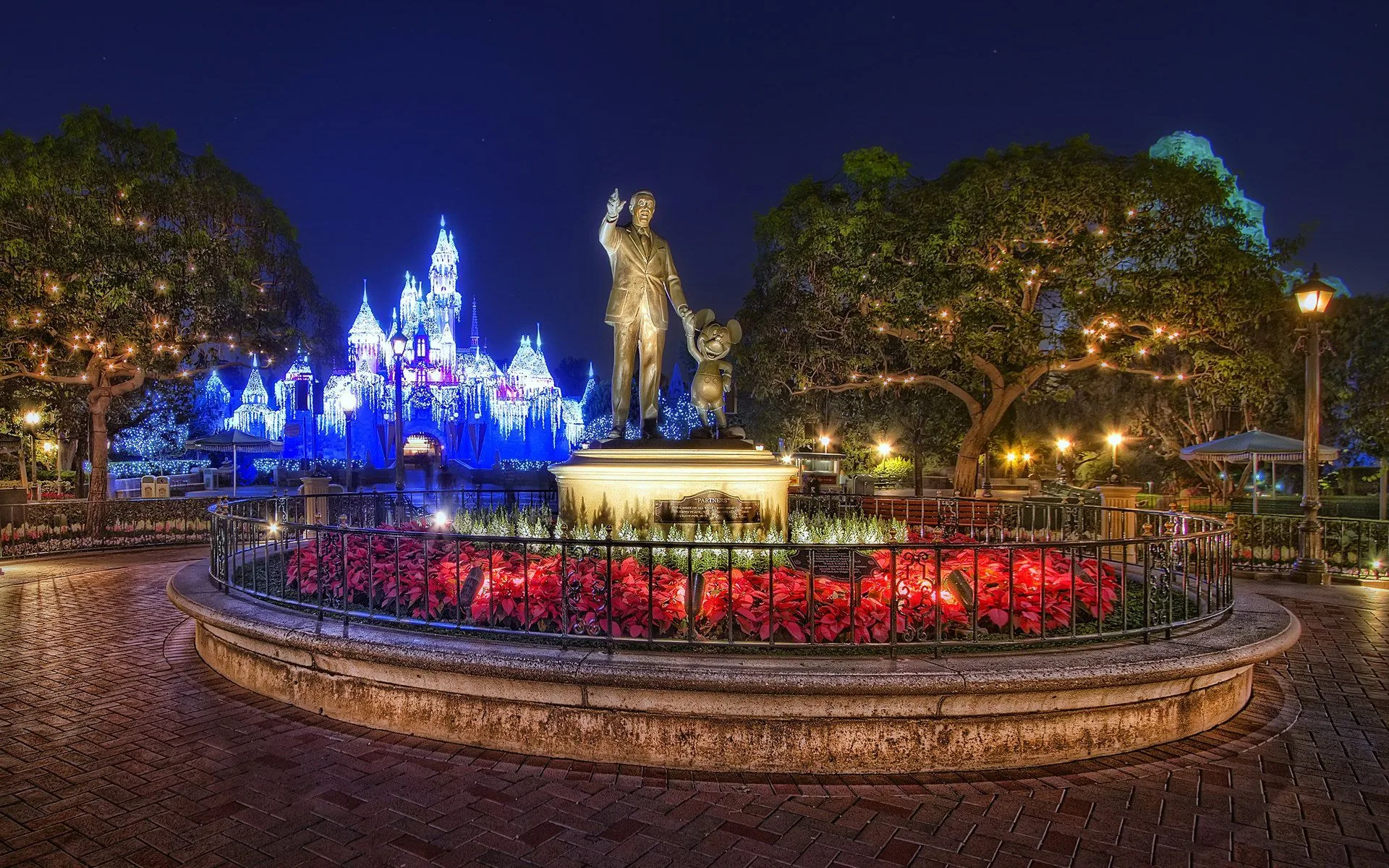 Castello Disneyland notte natalizia, 1920x1200 WUXGA, PC Desktop
