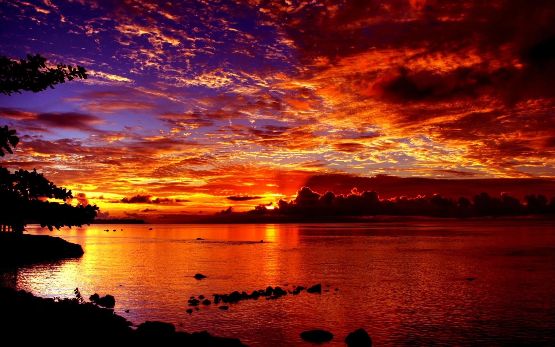 Tramonto drammatico sulla spiaggia, 2560x1600 WQXGA, Desktop