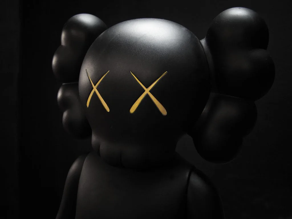 Figura KAWS nera occhi X, 1024x768 HD, iMac
