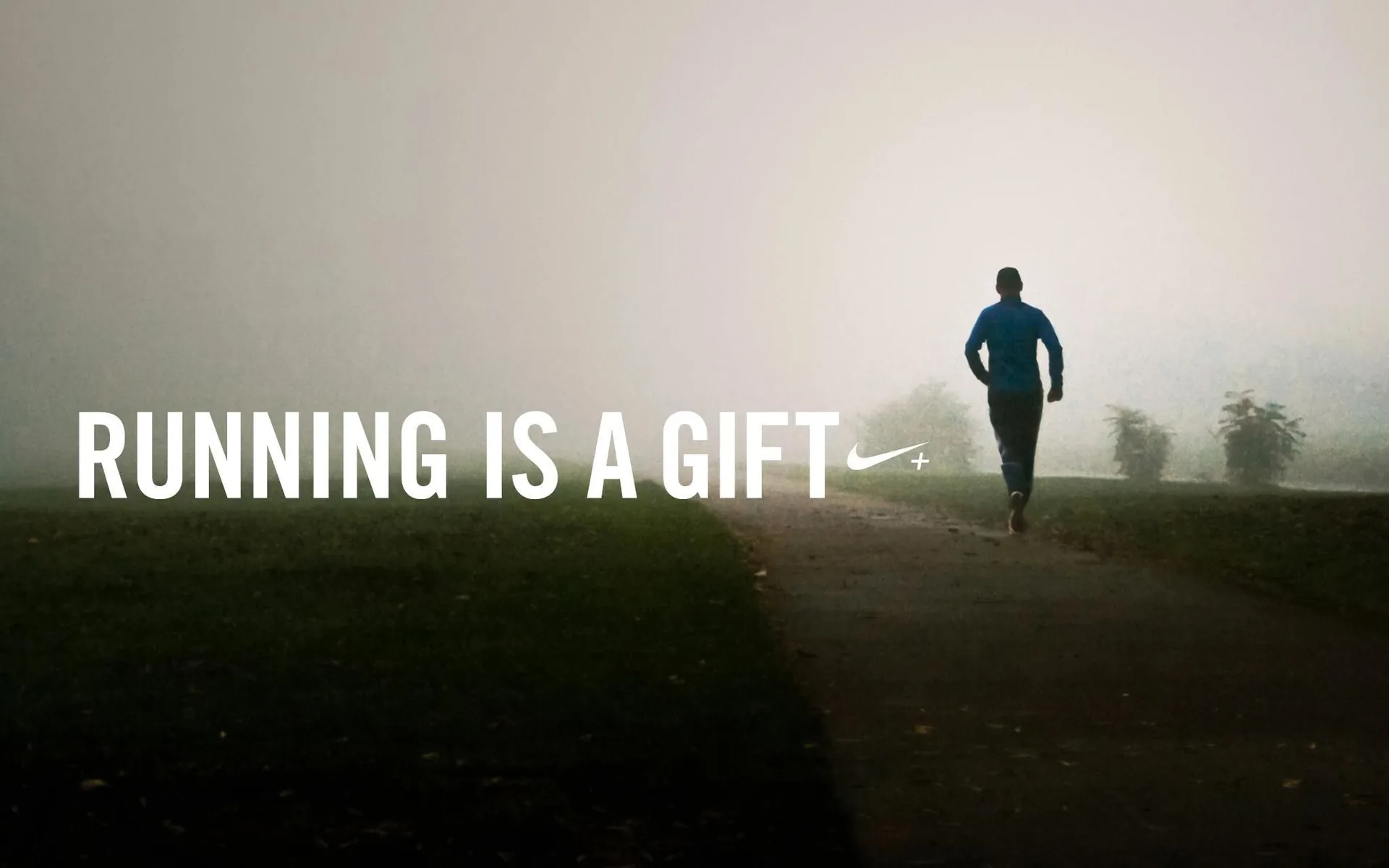 Corridore nella nebbia Nike, 2048x1280 Hi-Res, PC Desktop