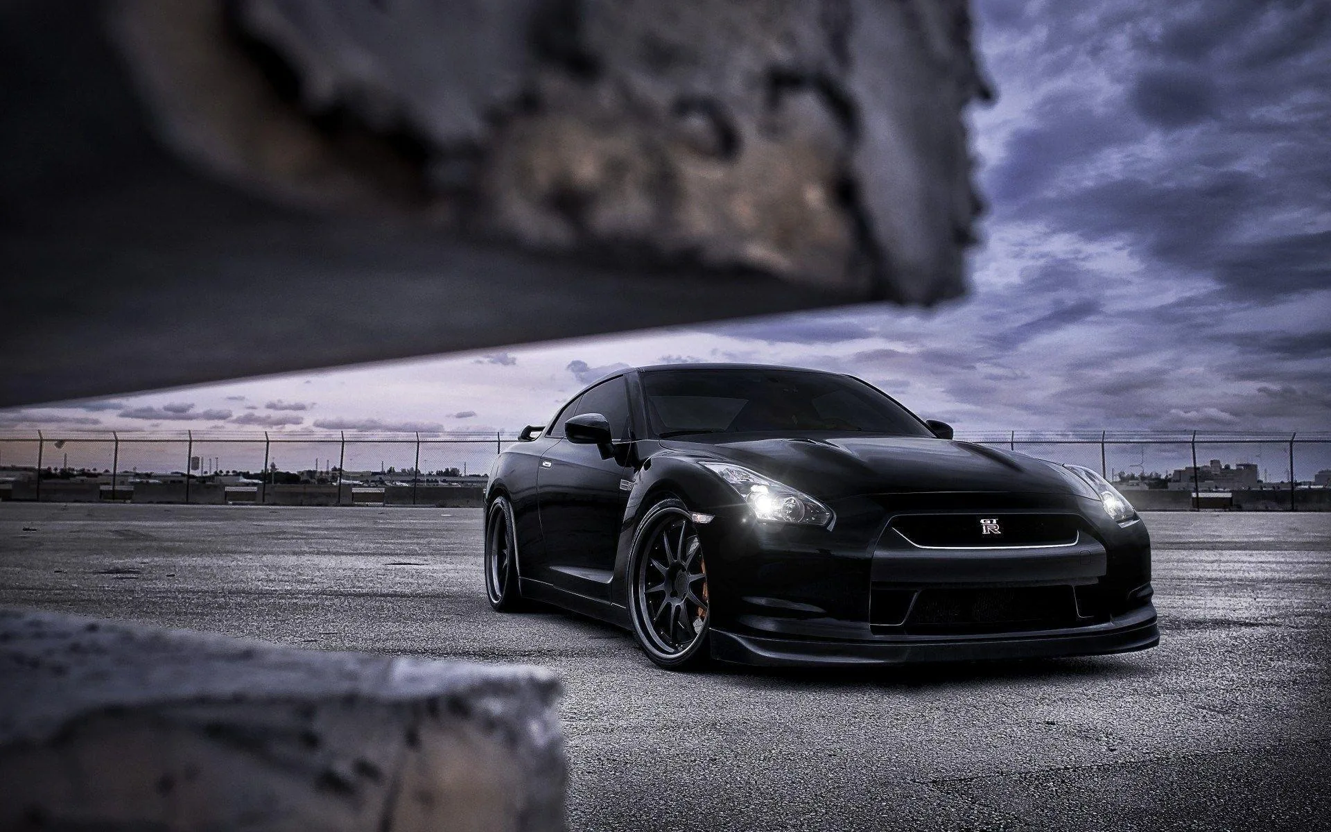Nissan GTR nera, sportiva giapponese, 1920x1200 WUXGA, Desktop
