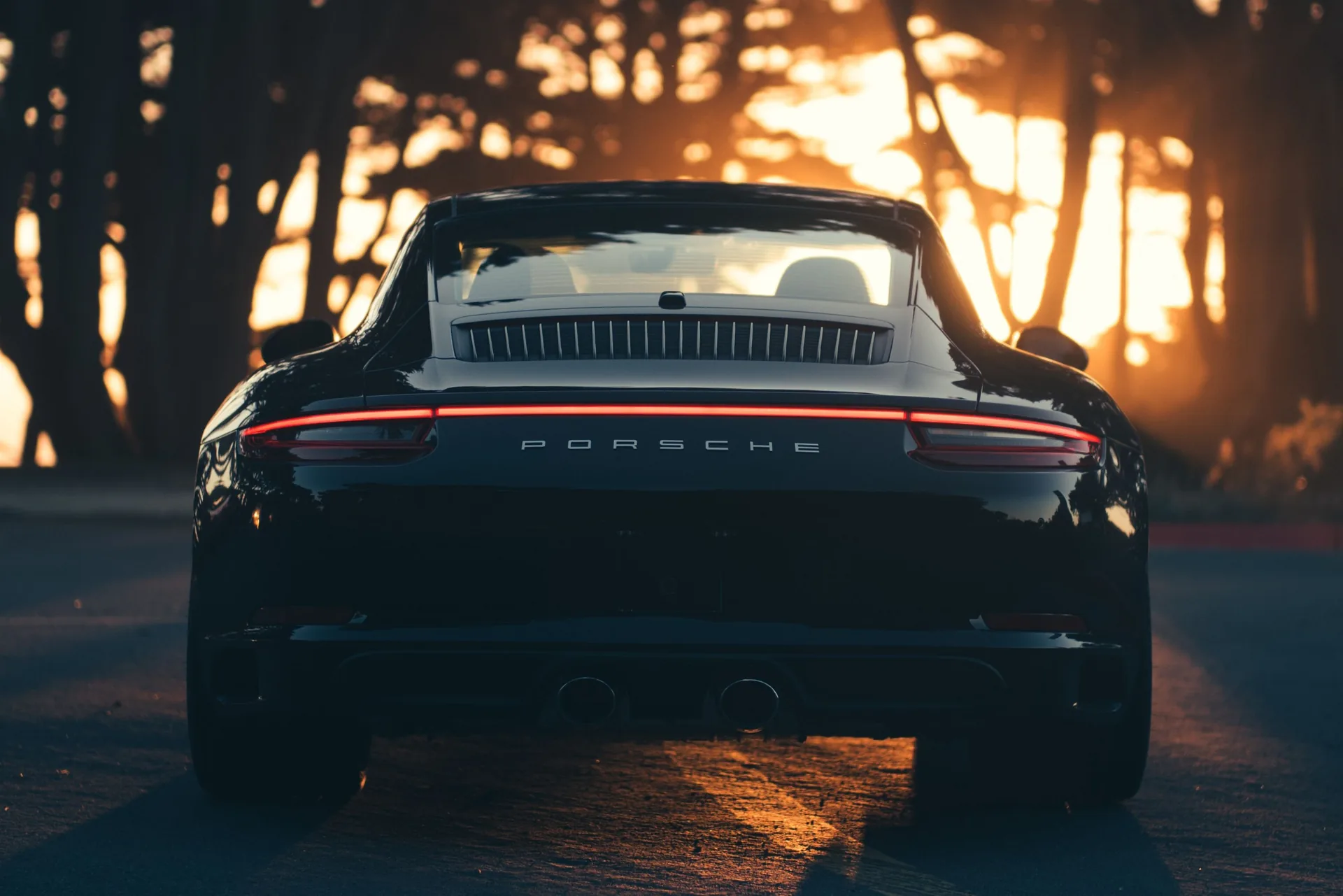Porsche nera al tramonto, 2997x2000 2K, Monitor Gaming