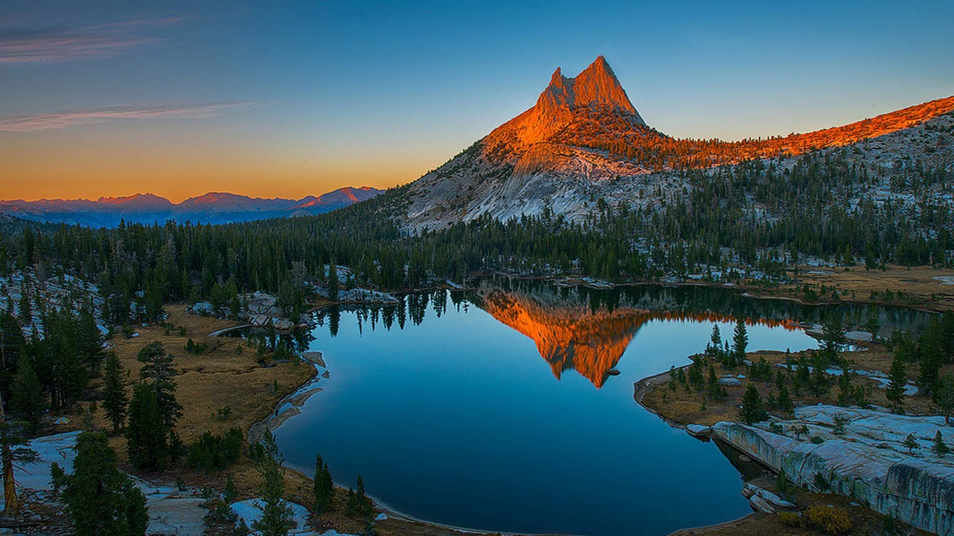 Vetta montagna riflessa lago tramonto, 1920x1080 1080p, PC
