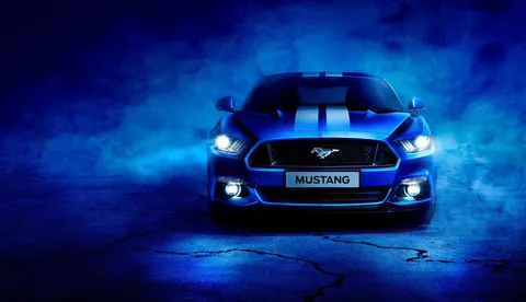 Ford Mustang blu